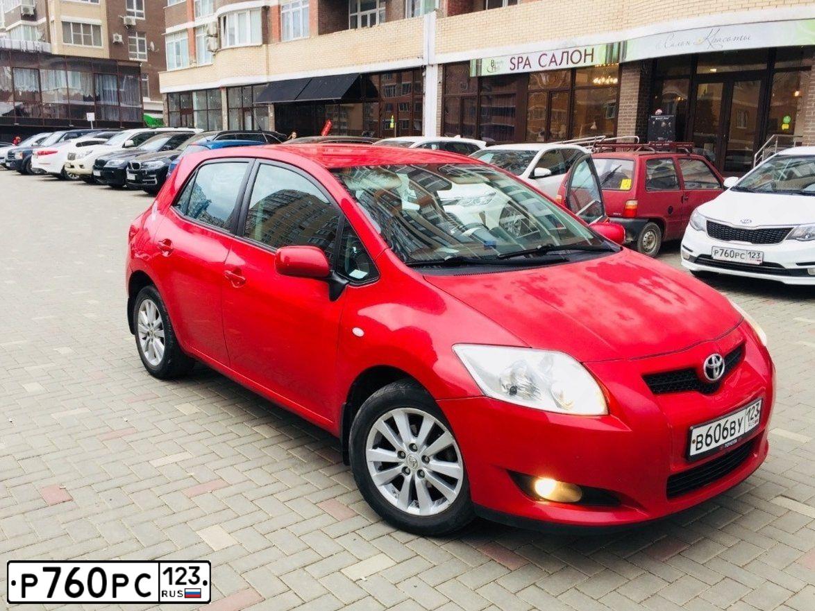 Фото автомобиля KIA RIO, 2015 — госномер Р760РС123. Цвет: Белый