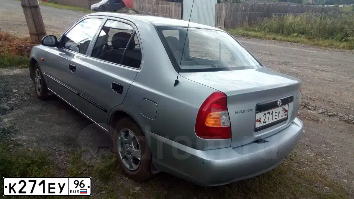 Фото автомобиля TAGAZ Z ACCENT, 2007 — госномер К271ЕУ96. Цвет: СВЕТЛО-СЕРЫЙ