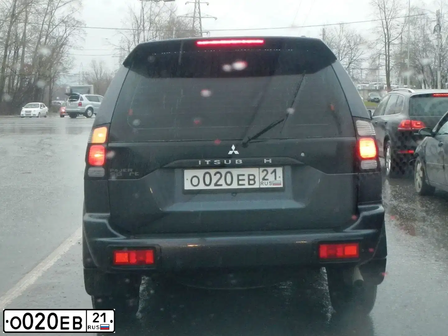 Фото автомобиля MITSUBISHI PAJERO SPORT, 2007 — госномер О020ЕВ21. Цвет: ТЕМНО-СЕРЫЙ
