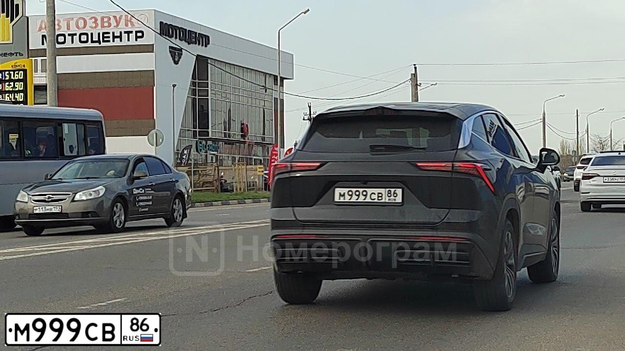 Фото автомобиля UAZ 3151 / HUNTER, 1995 — госномер М999СВ86. Цвет: ЗЕЛЕНЫЙ