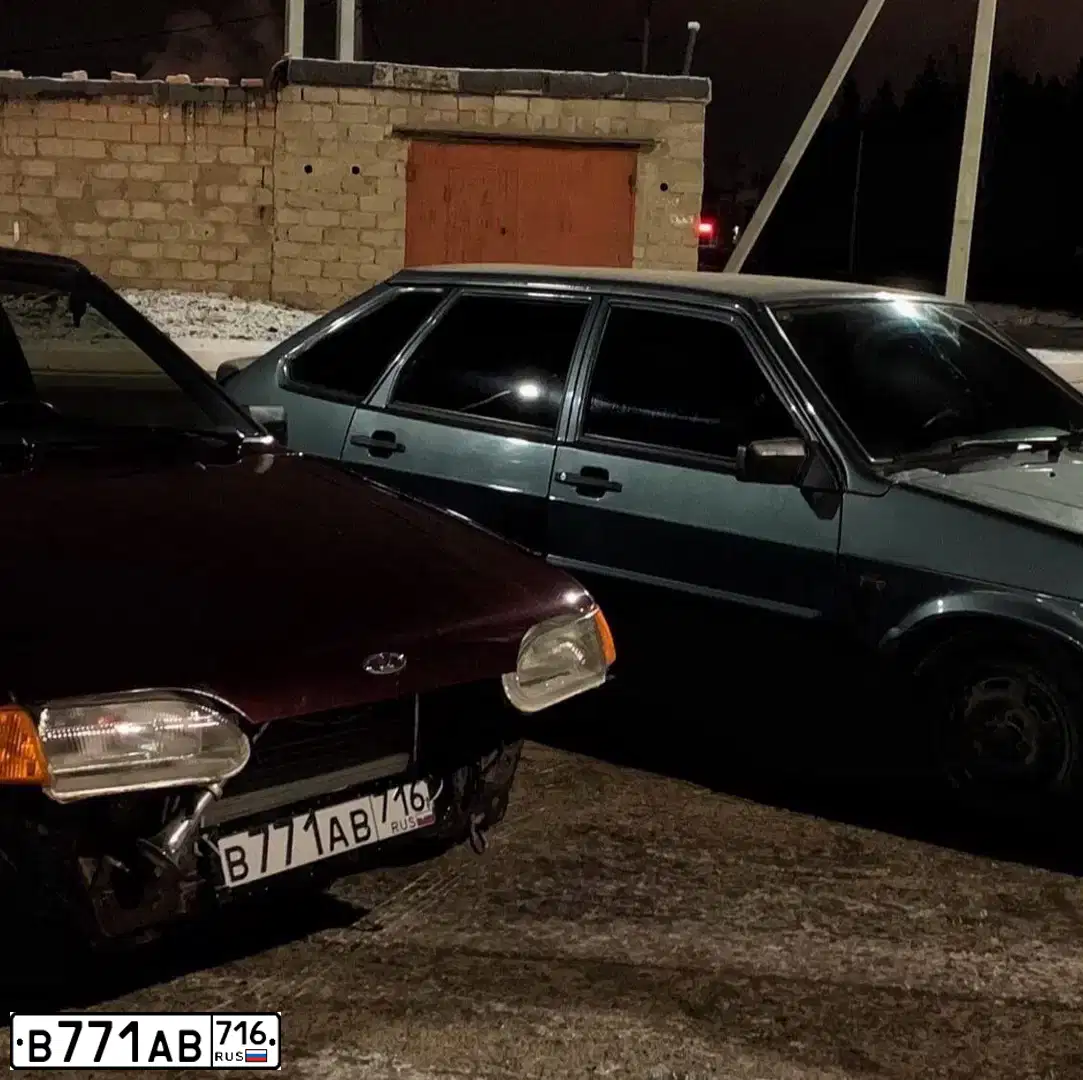 Фото автомобиля LADA 2114 SAMARA, 2012 — госномер М652АК716. Цвет: ТЕМНО-ВИШНЕВЫЙ