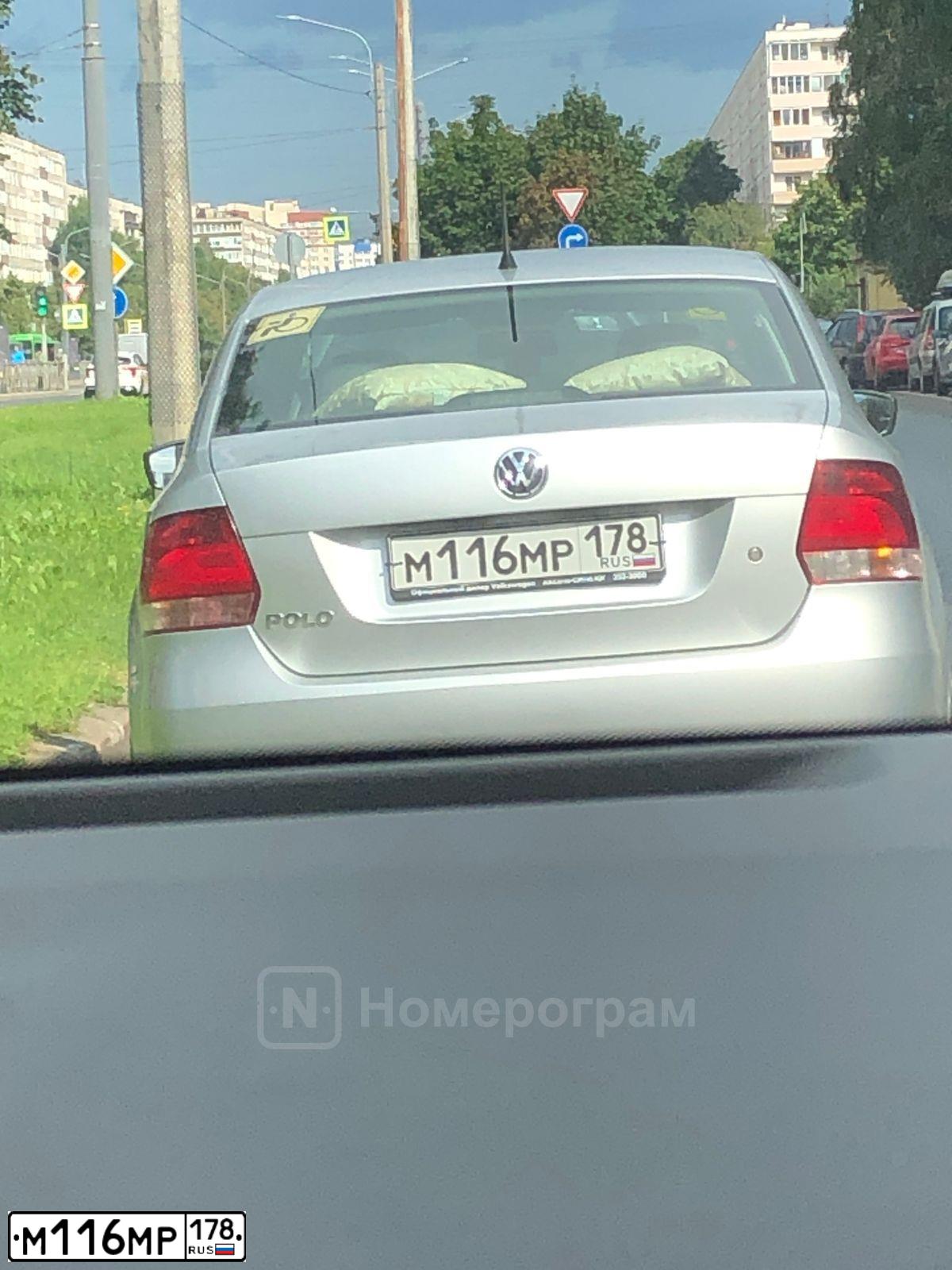 Фото автомобиля VOLKSWAGEN POLO, 2013 — госномер М116МР178. Цвет: СЕРЕБРИСТЫЙ