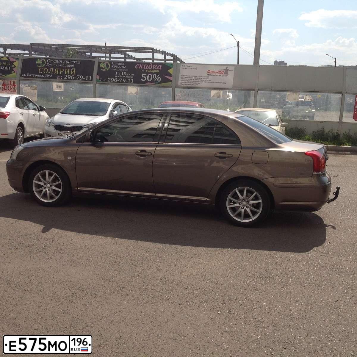 Фото автомобиля CHEVROLET CRUZE, 2011 — госномер Е575МО196. Цвет: ЧЕРНЫЙ