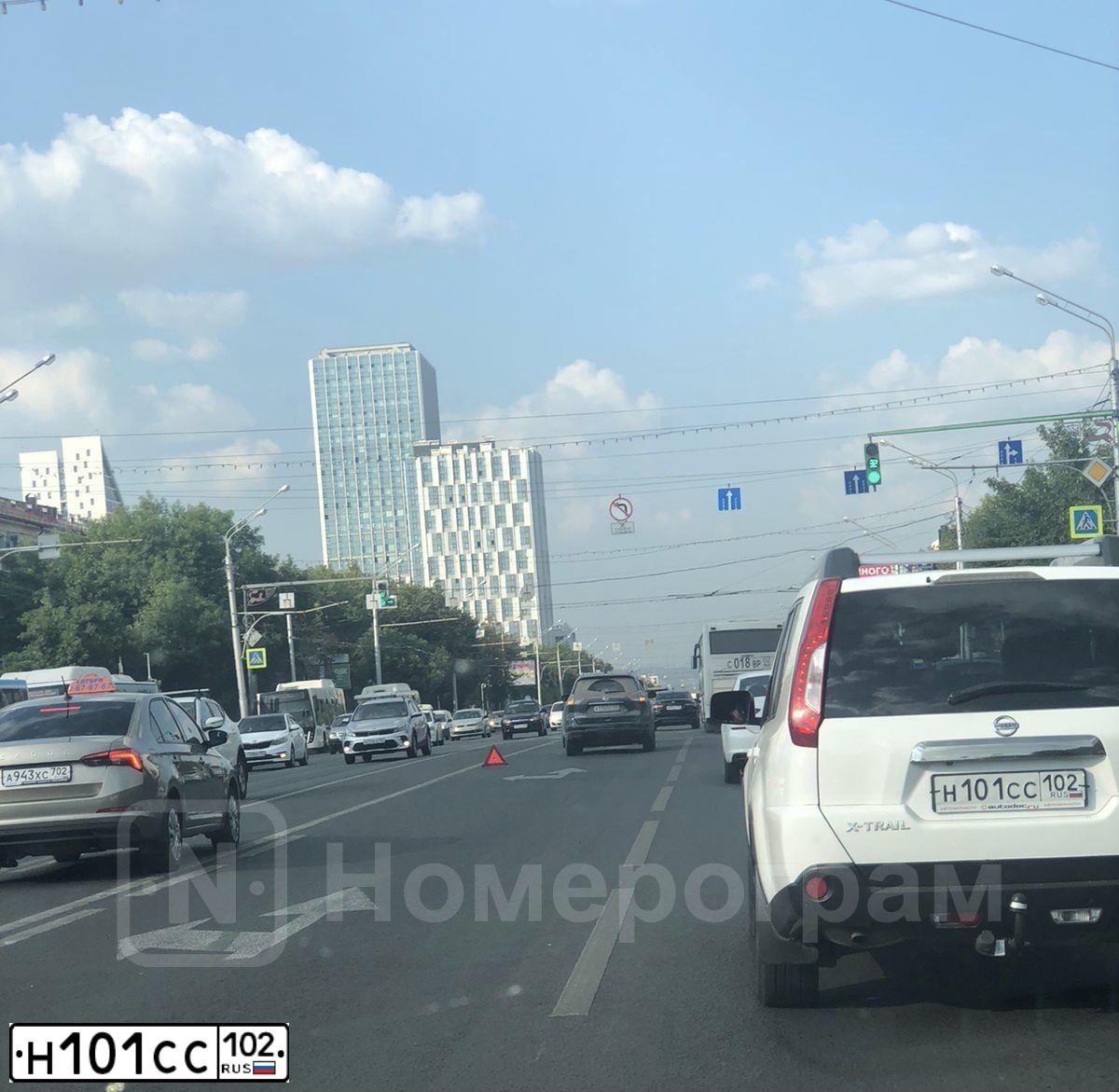 Фото автомобиля NISSAN X-TRAIL, 2014 — госномер Н101СС102. Цвет: БЕЛЫЙ