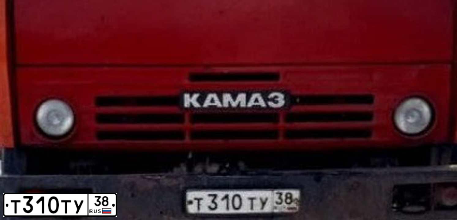 Фото автомобиля KAMAZ 5410 /6X4/, 1988 — госномер Т310ТУ38. Цвет: КРАСНЫЙ