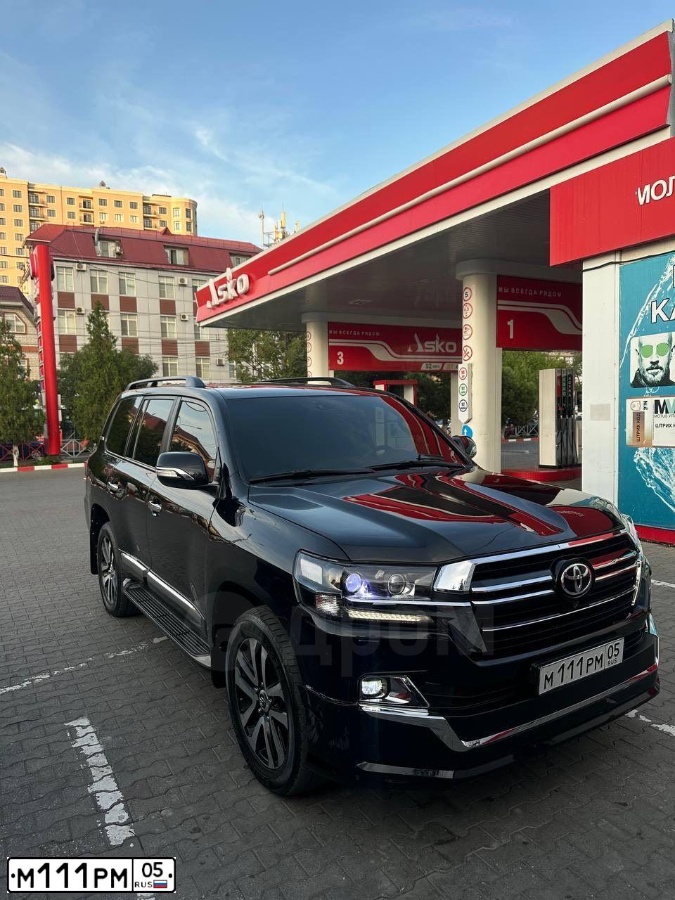 Фото автомобиля LADA 2170 PRIORA, 2014 — госномер М111РМ05. Цвет: Белый