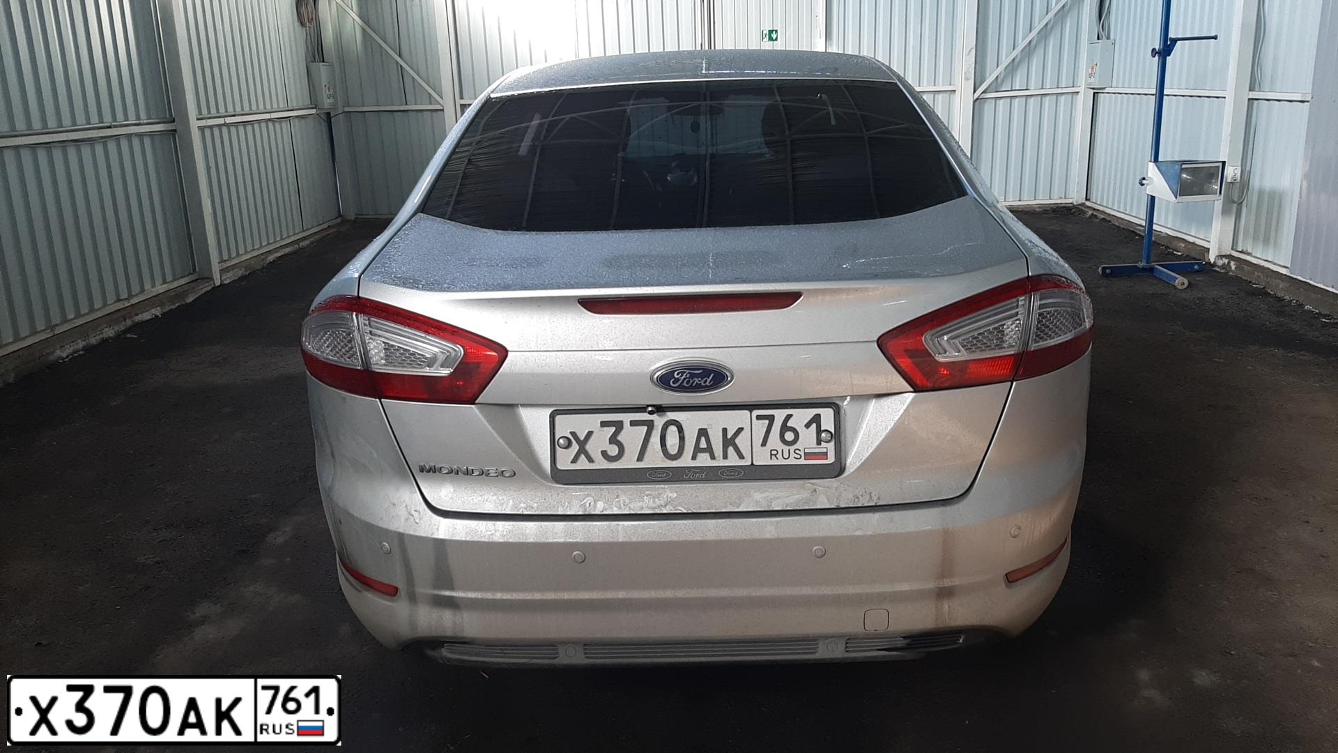 Фото автомобиля FORD MONDEO, 2012 — госномер Х370АК761. Цвет: Серебристый