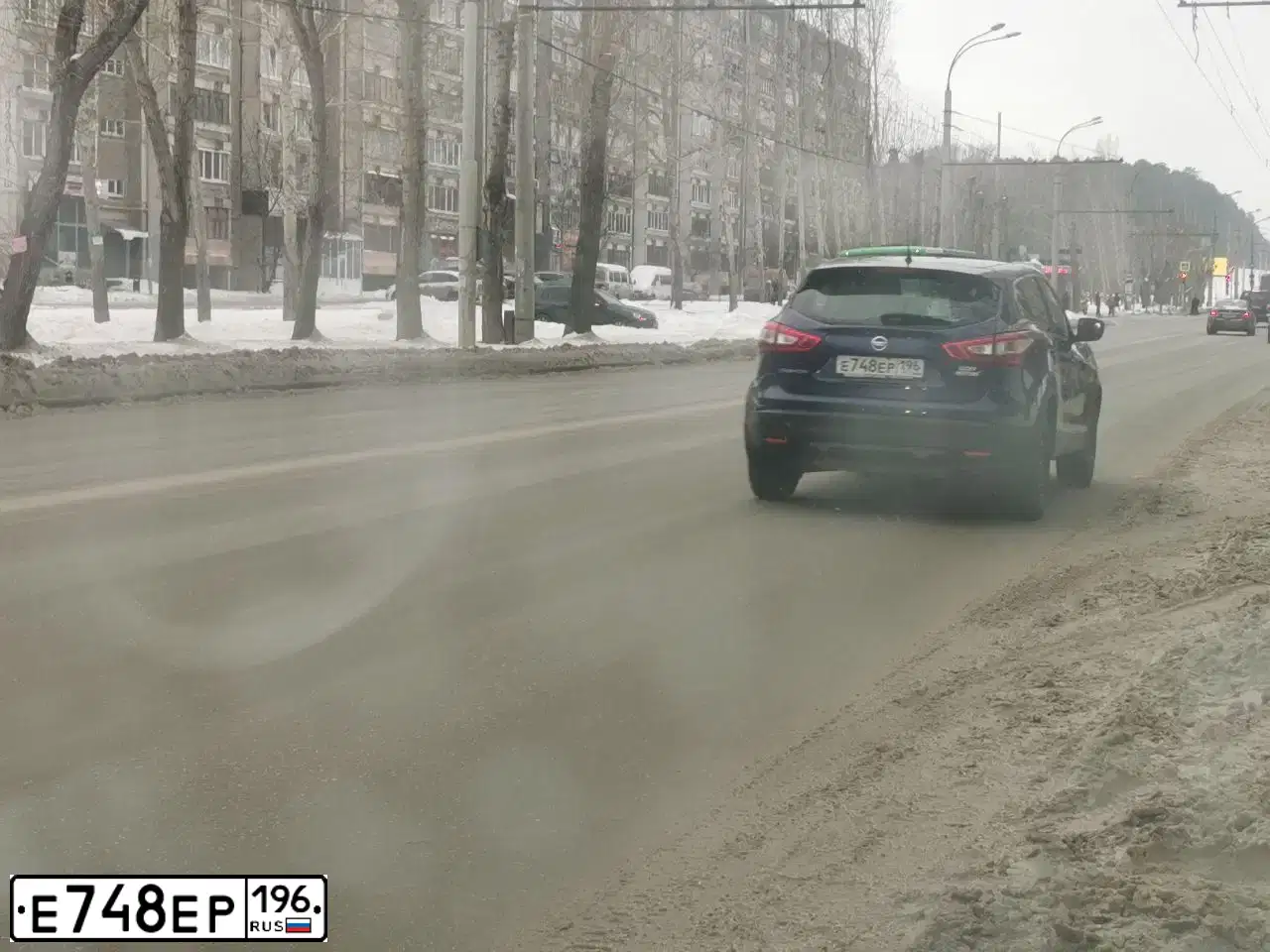 Фото автомобиля NISSAN QASHQAI, 2016 — госномер Т485ММ72. Цвет: ТЕМНО-СИНИЙ