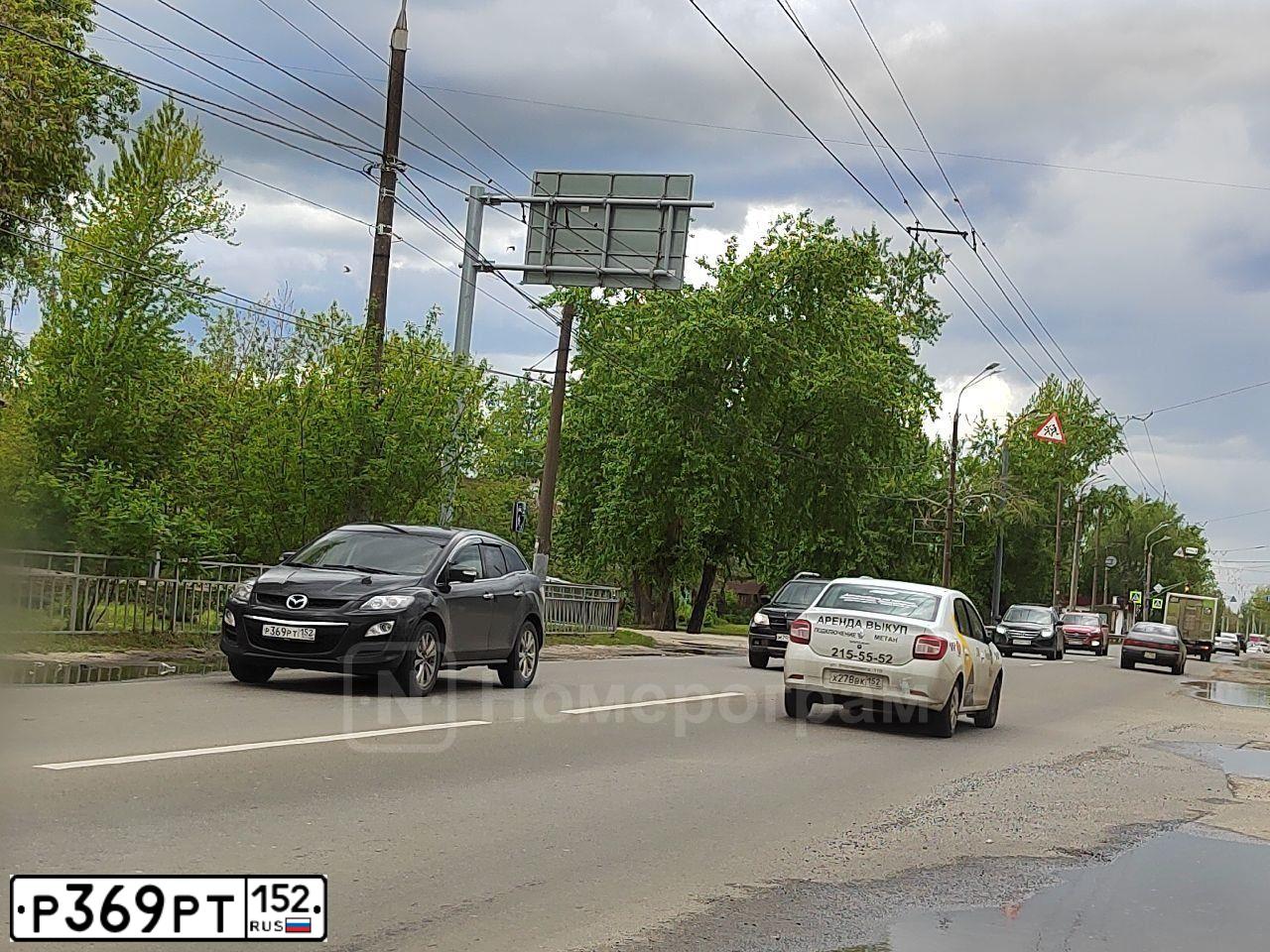 Фото автомобиля MAZDA CX-7, 2010 — госномер Х282ЕТ152. Цвет: ЧЕРНЫЙ