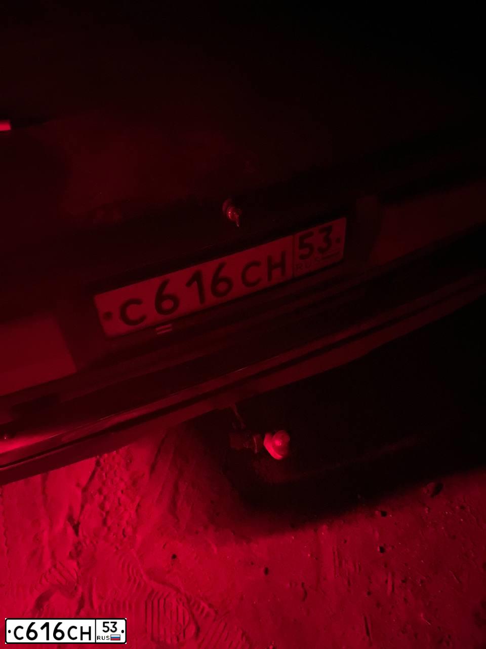 Фото автомобиля LADA 2112, 2001 — госномер С616СН53. Цвет: КРАСНЫЙ