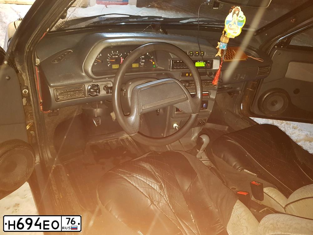 Фото автомобиля LADA 2113 SAMARA, 2008 — госномер Т971НК76. Цвет: ЧЕРНЫЙ