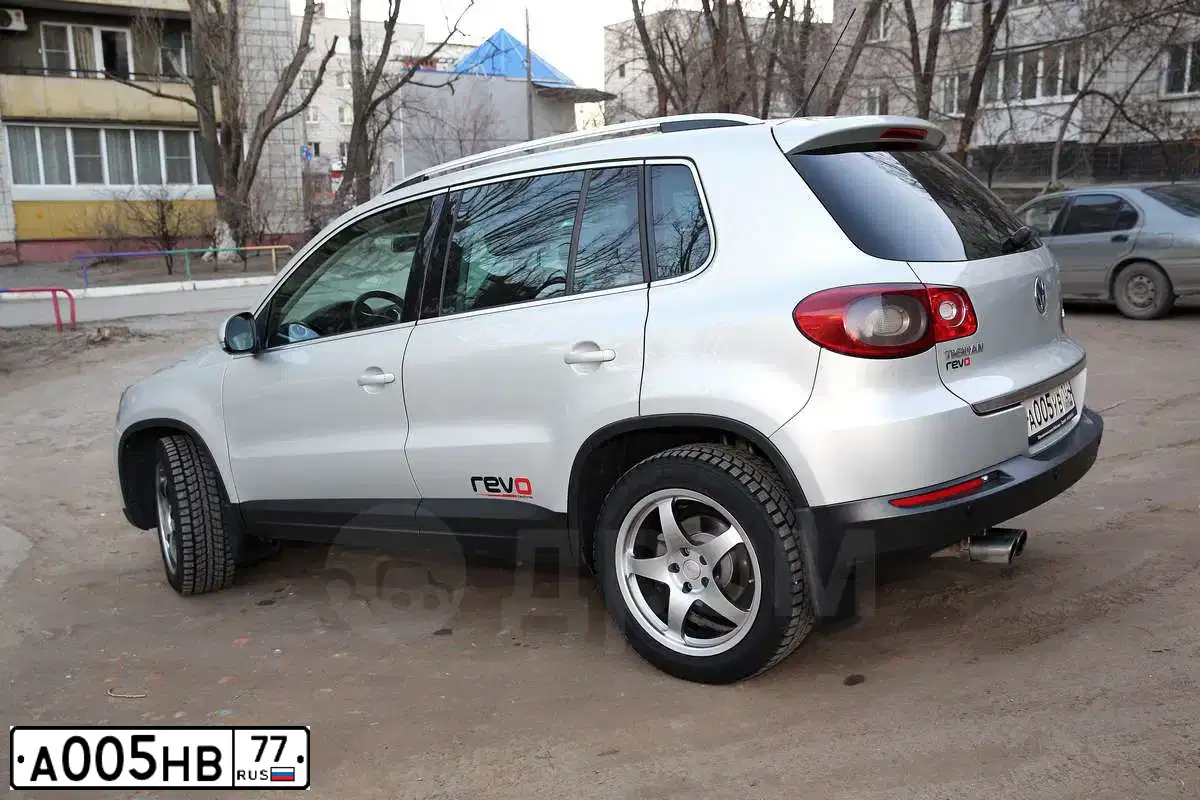 Фото автомобиля LADA 2109 SAMARA, 1995 — госномер Е860ВУ126. Цвет: Сине-зеленый
