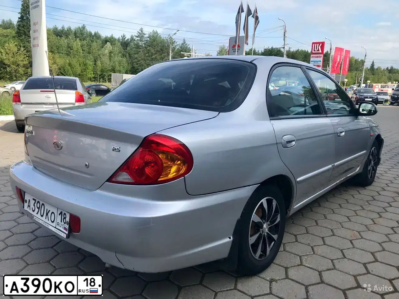 Фото автомобиля KIA SPECTRA, 2011 — госномер У393ВТ18. Цвет: АЛМАЗНОЕ СЕРЕБРО