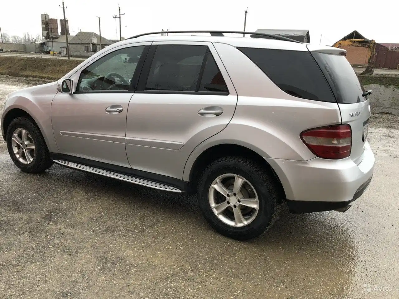 Фото автомобиля MERCEDES E-KLASSE, 2009 — госномер Р436УА05. Цвет: ЧЕРНЫЙ