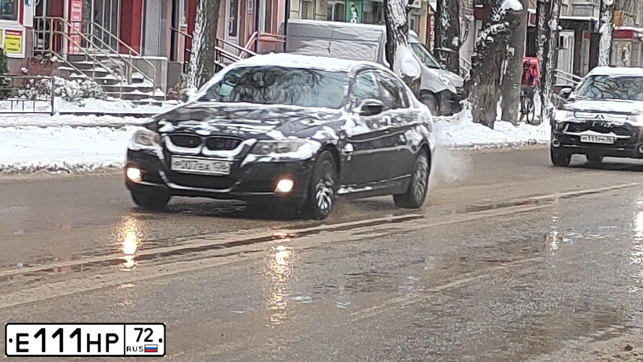 Фото автомобиля BMW X5, 2007 — госномер С726КТ72. Цвет: ЧЕРНЫЙ