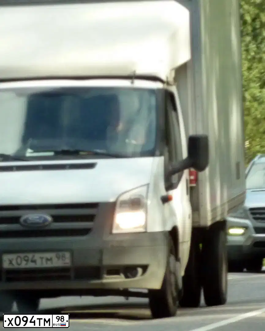 Фото автомобиля FORD TRANSIT, 2009 — госномер В862ЕС147. Цвет: Белый
