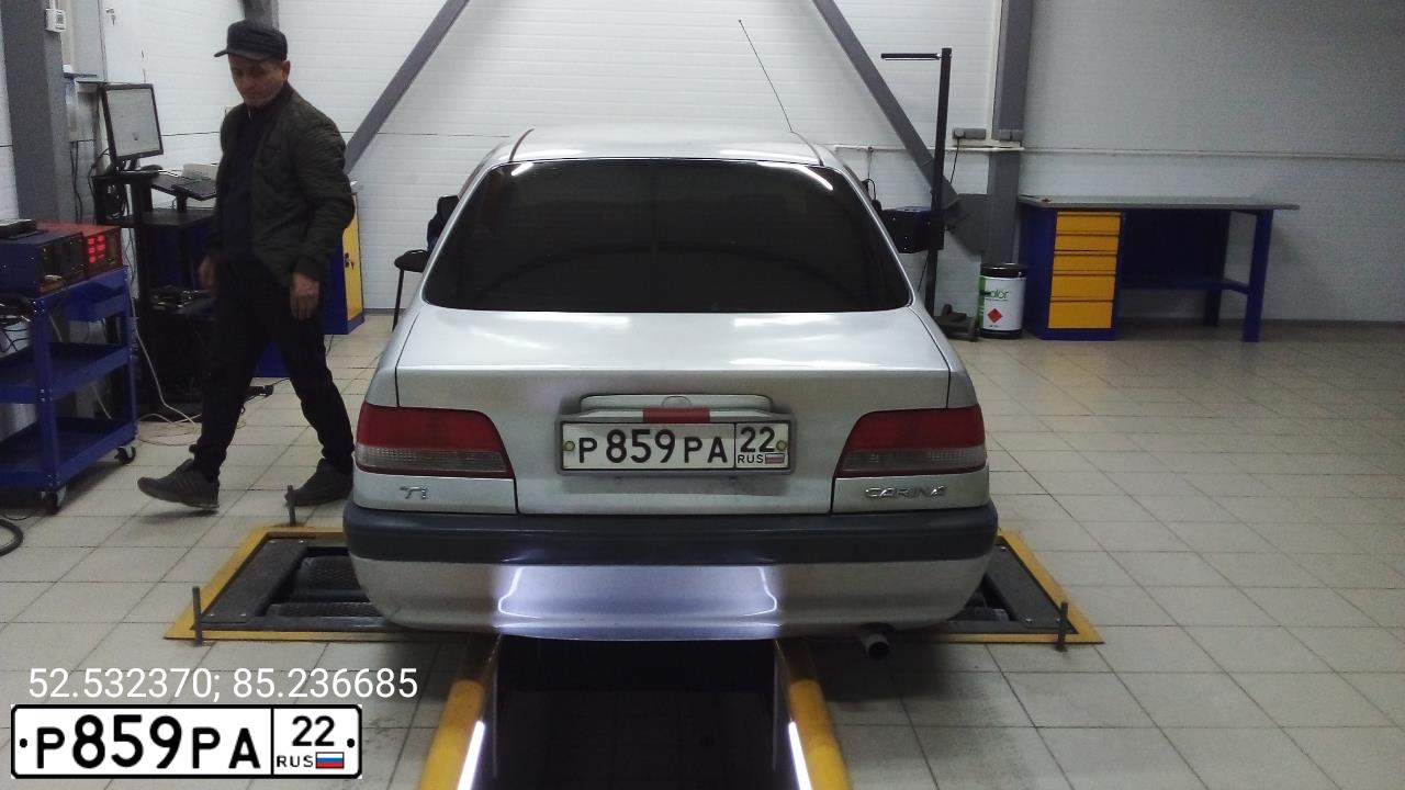 Фото автомобиля TOYOTA CARINA, 1996 — госномер К572КА04
