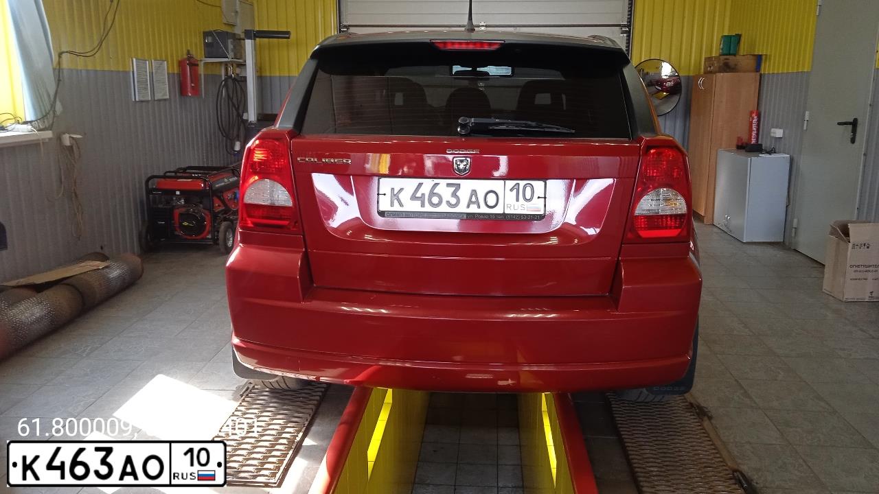 Фото автомобиля DODGE CALIBER, 2008 — госномер К463АО10. Цвет: КРАСНЫЙ
