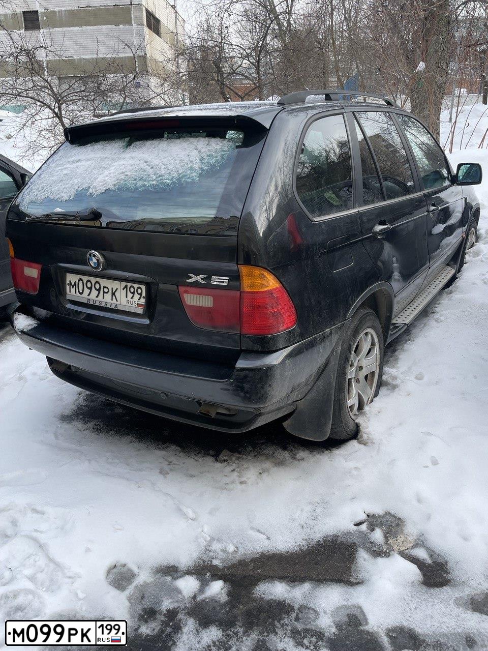 Фото автомобиля BMW X5, 2003 — госномер М099РК199