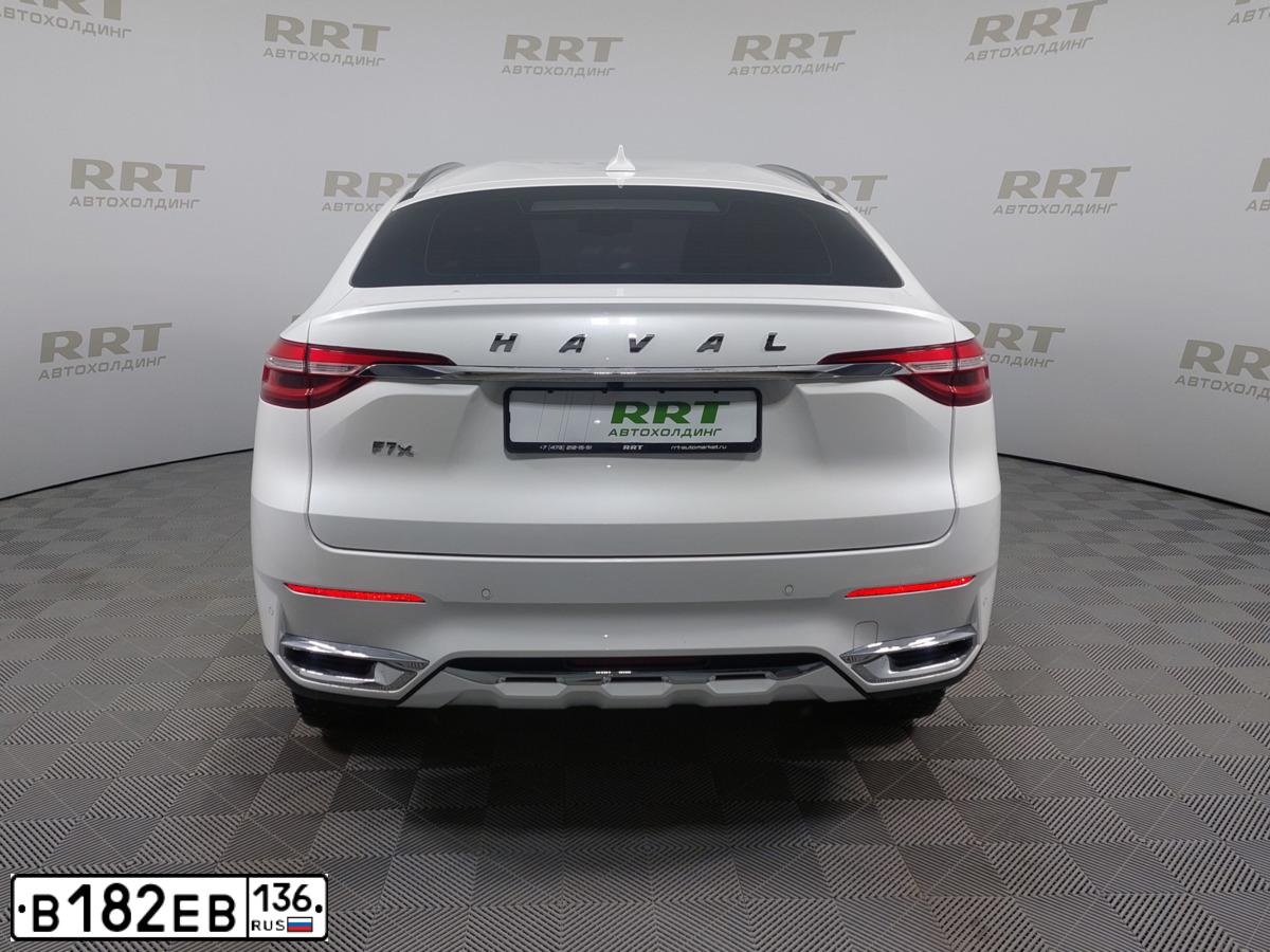 Фото автомобиля HAVAL F7X, 2021 — госномер Р209ВХ32. Цвет: Белый