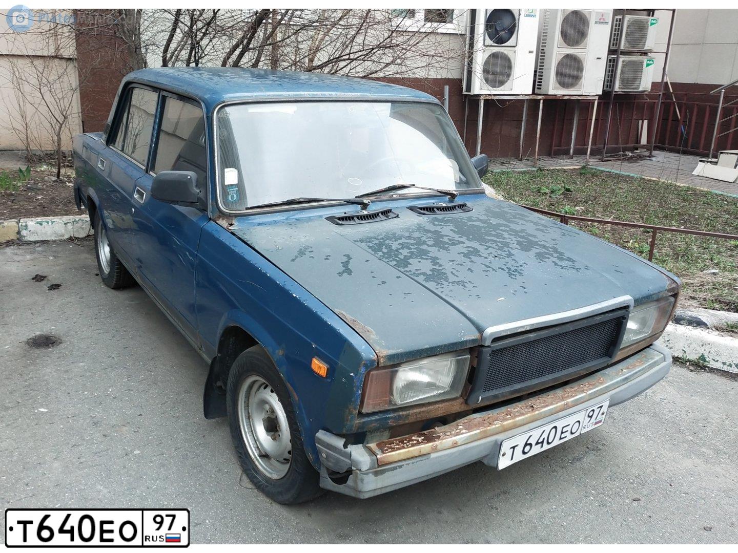 Фото автомобиля LADA 2107, 2003 — госномер Т640ЕО97. Цвет: СИНЕ-ЗЕЛЕНЫЙ