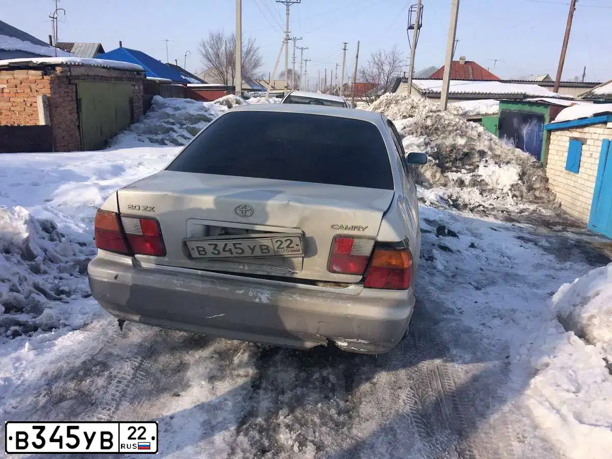 Фото автомобиля TOYOTA CAMRY, 1997 — госномер В016ТВ122