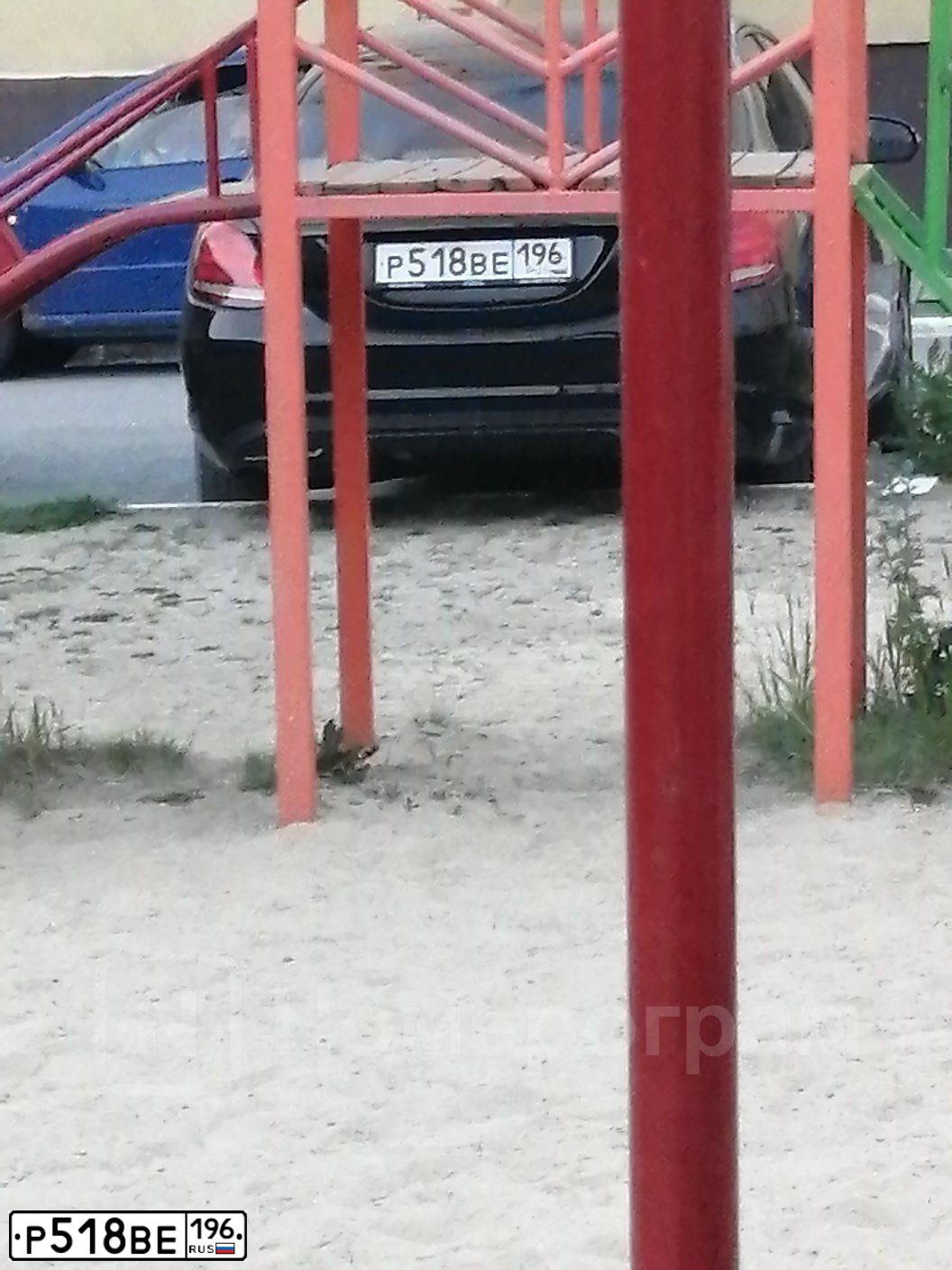 Фото автомобиля MERCEDES C-KLASSE, 2017 — госномер Р518ВЕ196. Цвет: ЧЕРНЫЙ