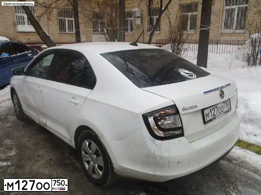 Фото автомобиля SKODA RAPID, 2017 — госномер М127ОО750. Цвет: БЕЛЫЙ