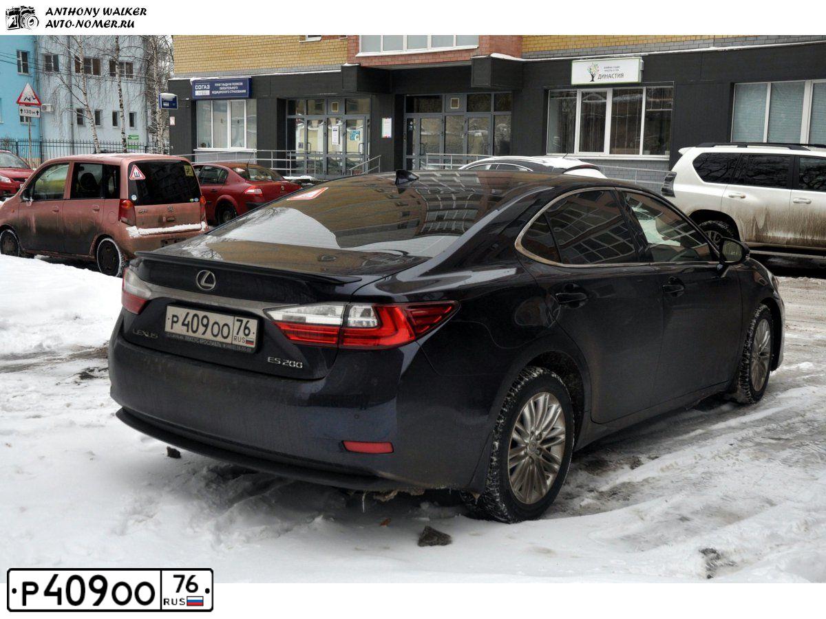 Фото автомобиля LEXUS ES, 2017 — госномер Х720АУ152. Цвет: синий