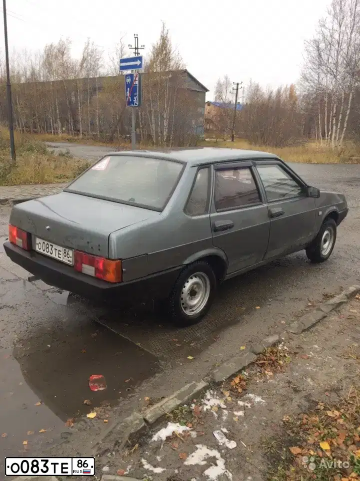 Фото автомобиля LADA 2109 SAMARA, 1996 — госномер О083ТЕ86. Цвет: Серый