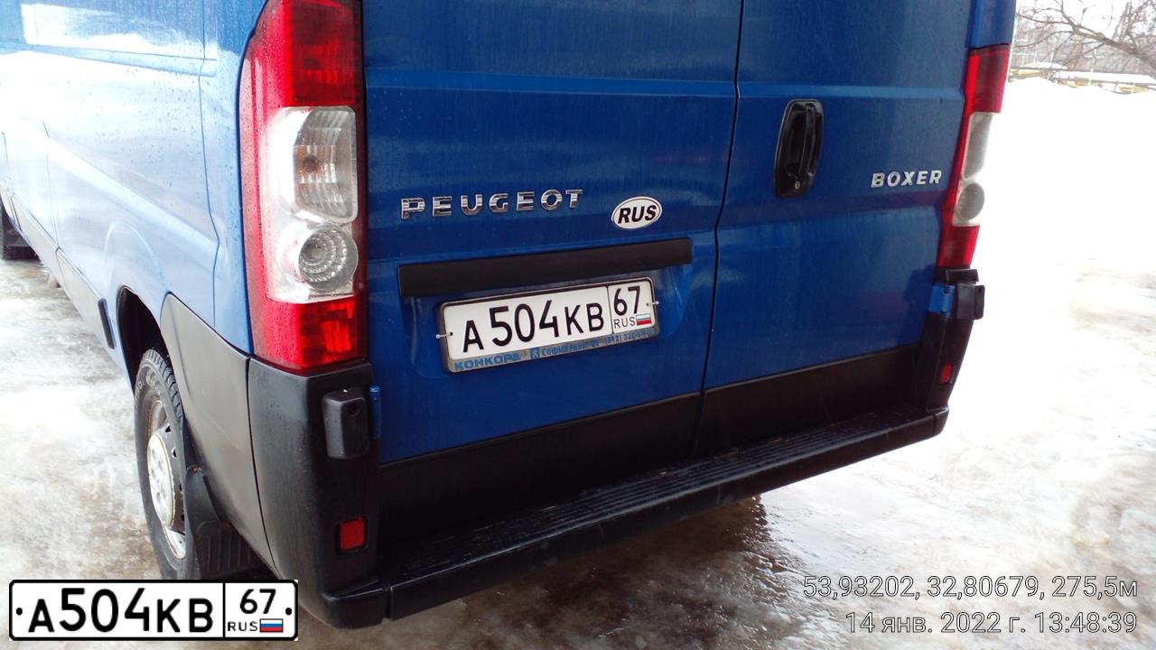 Фото автомобиля PEUGEOT BOXER, 2008 — госномер В998ТМ198. Цвет: СИНИЙ