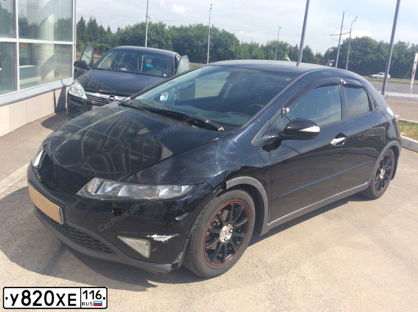 Фото автомобиля HONDA CIVIC, 2008 — госномер У820ХЕ116. Цвет: ЧЕРНЫЙ