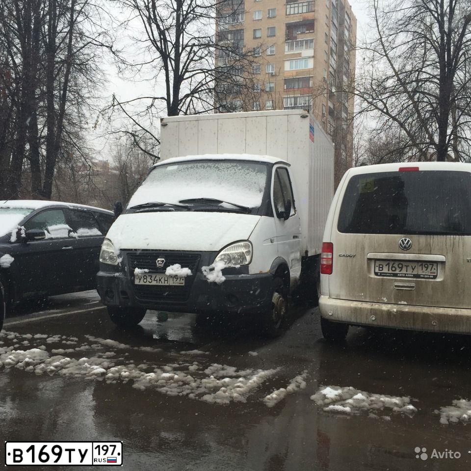 Фото автомобиля VOLKSWAGEN CADDY, 2011 — госномер В169ТУ197. Цвет: БЕЛЫЙ
