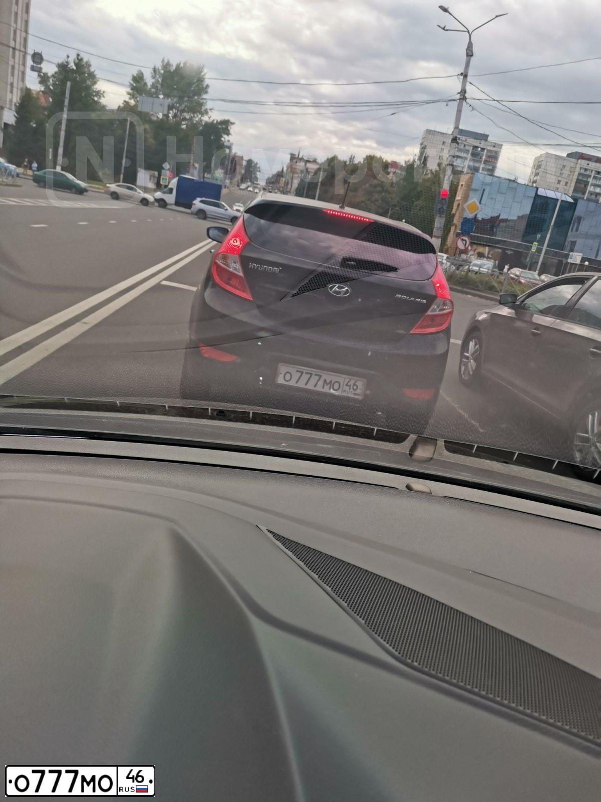 Фото автомобиля HYUNDAI SOLARIS, 2012 — госномер О777МО46. Цвет: ЧЕРНЫЙ