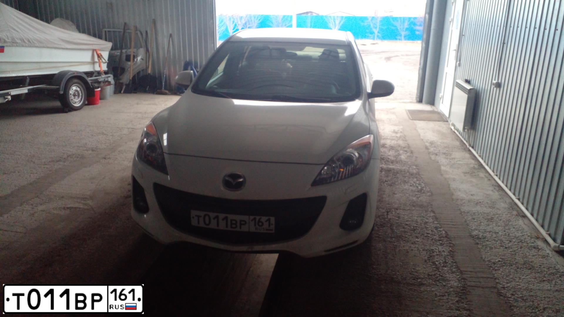 Фото автомобиля MAZDA 3, 2012 — госномер У163ВА323. Цвет: Белый