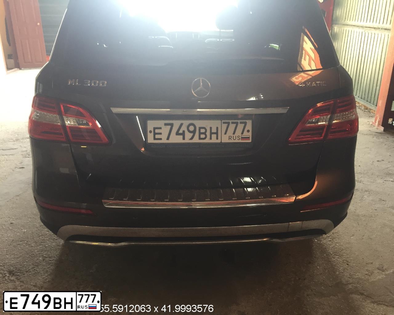 Фото автомобиля MERCEDES M-KLASSE, 2014 — госномер М308ТХ33. Цвет: Коричневый