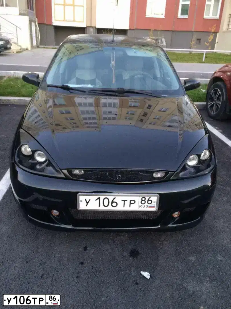 Фото автомобиля FORD FOCUS, 2003 — госномер У106ТР86. Цвет: ЧЕРНЫЙ