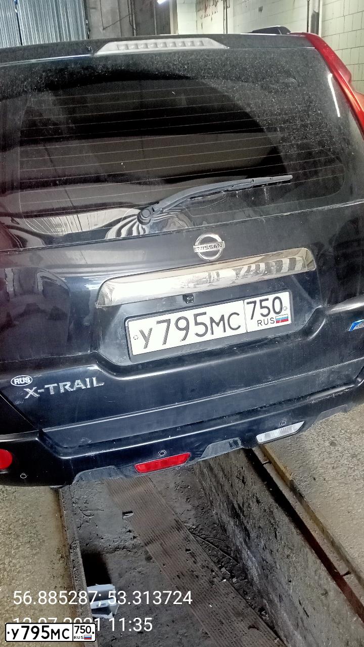 Фото автомобиля NISSAN X-TRAIL, 2010 — госномер О960СУ18