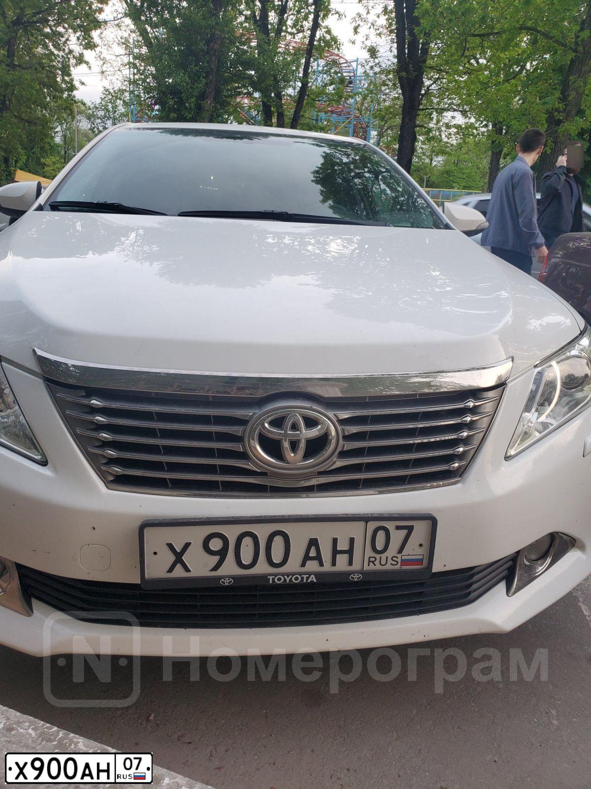 Фото автомобиля SKODA OCTAVIA, 2009 — госномер Х900ВА07. Цвет: Серый
