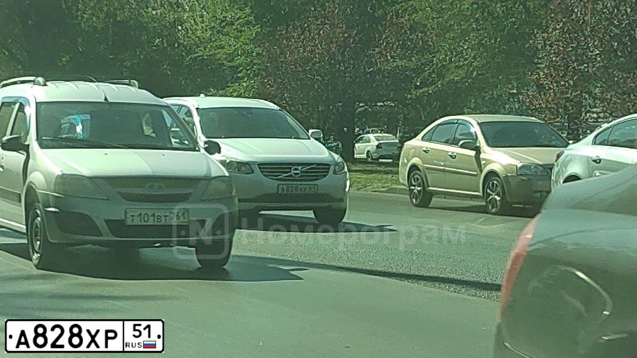 Фото автомобиля GAZ 66, 1992 — госномер С999КЕ51. Цвет: Хаки