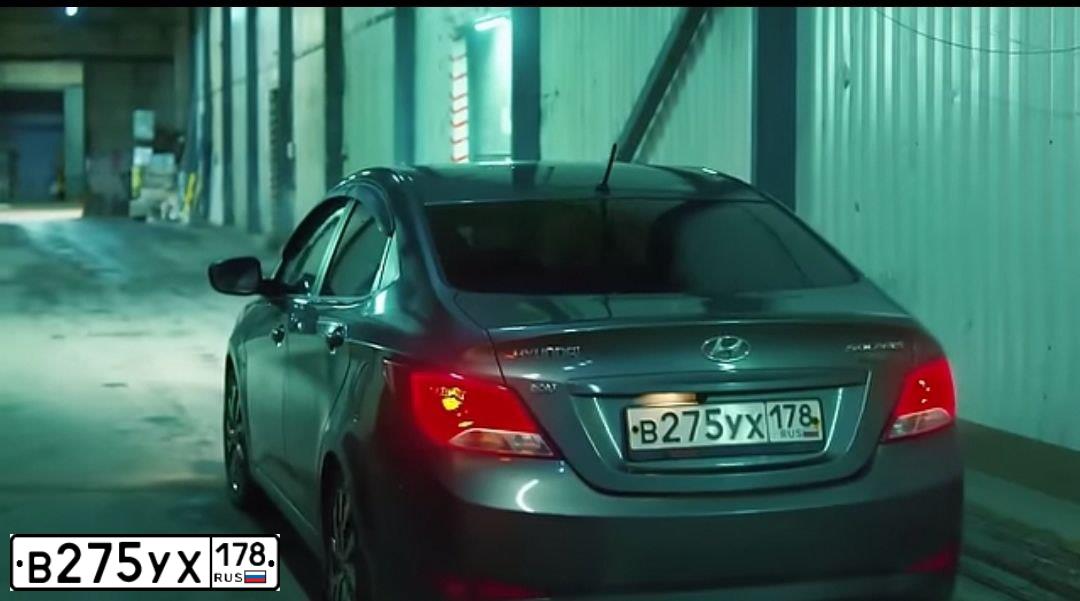 Фото автомобиля HYUNDAI SOLARIS, 2015 — госномер В275УХ178. Цвет: ТЕМНО-СЕРЫЙ