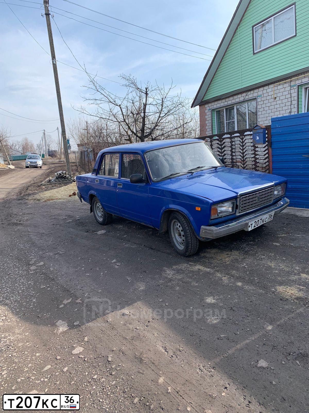 Фото автомобиля LADA 2107, 2005 — госномер Т207КС36. Цвет: синий