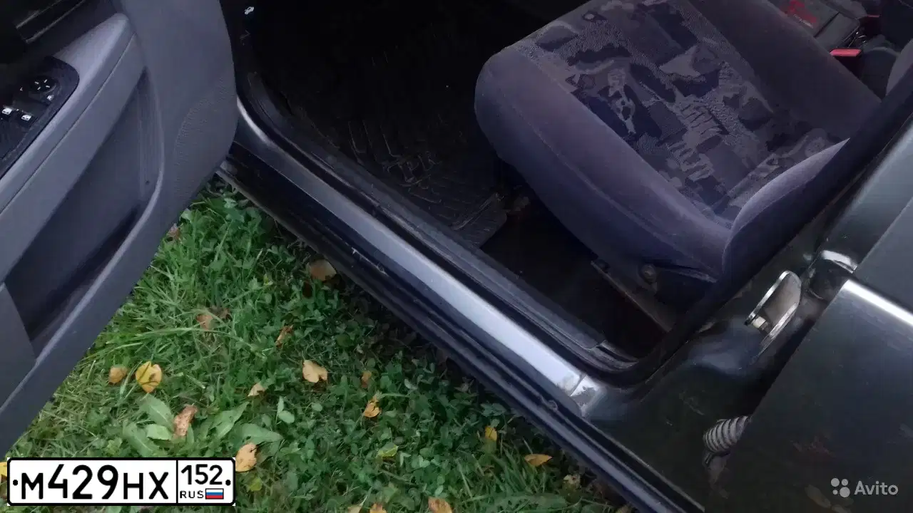 Фото автомобиля LADA 2170 PRIORA, 2008 — госномер М429НХ152. Цвет: СЕРО-БЕЖЕВЫЙ