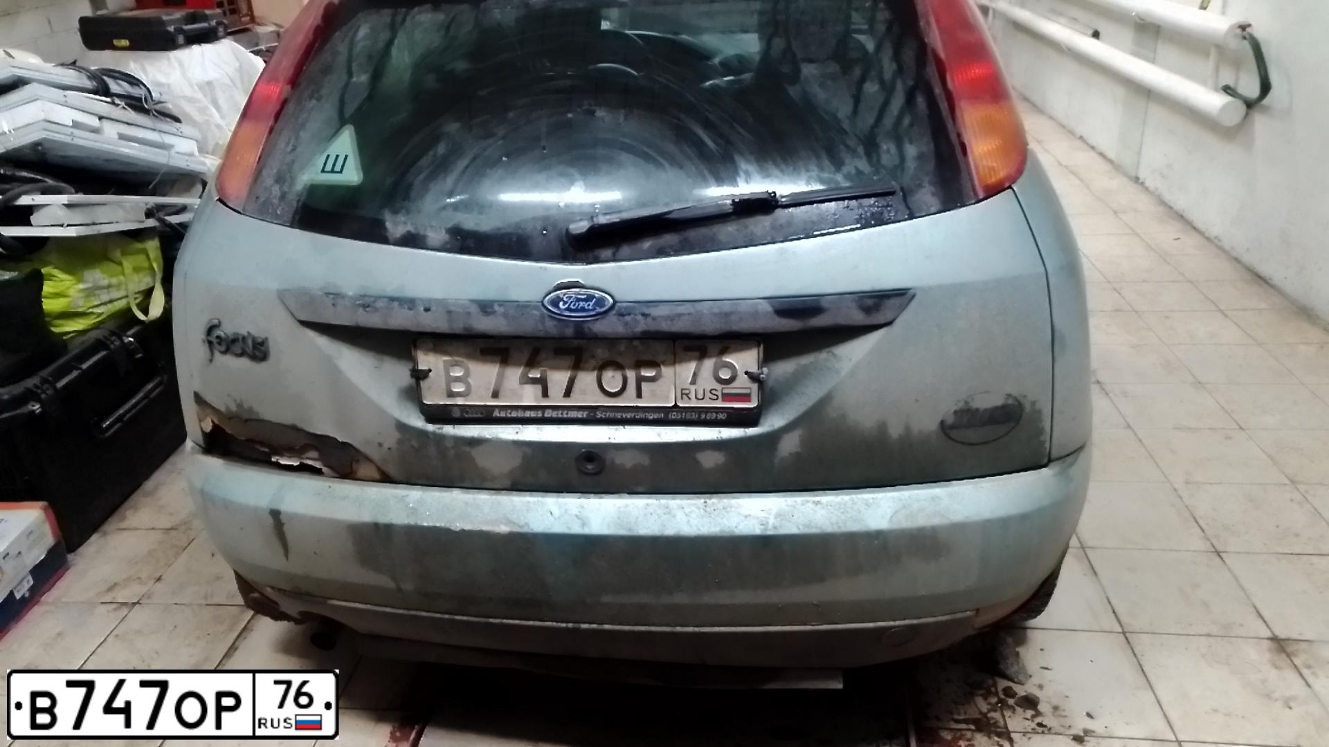 Фото автомобиля MITSUBISHI LANCER, 2006 — госномер В747ОР76. Цвет: СЕРЕБРИСТЫЙ