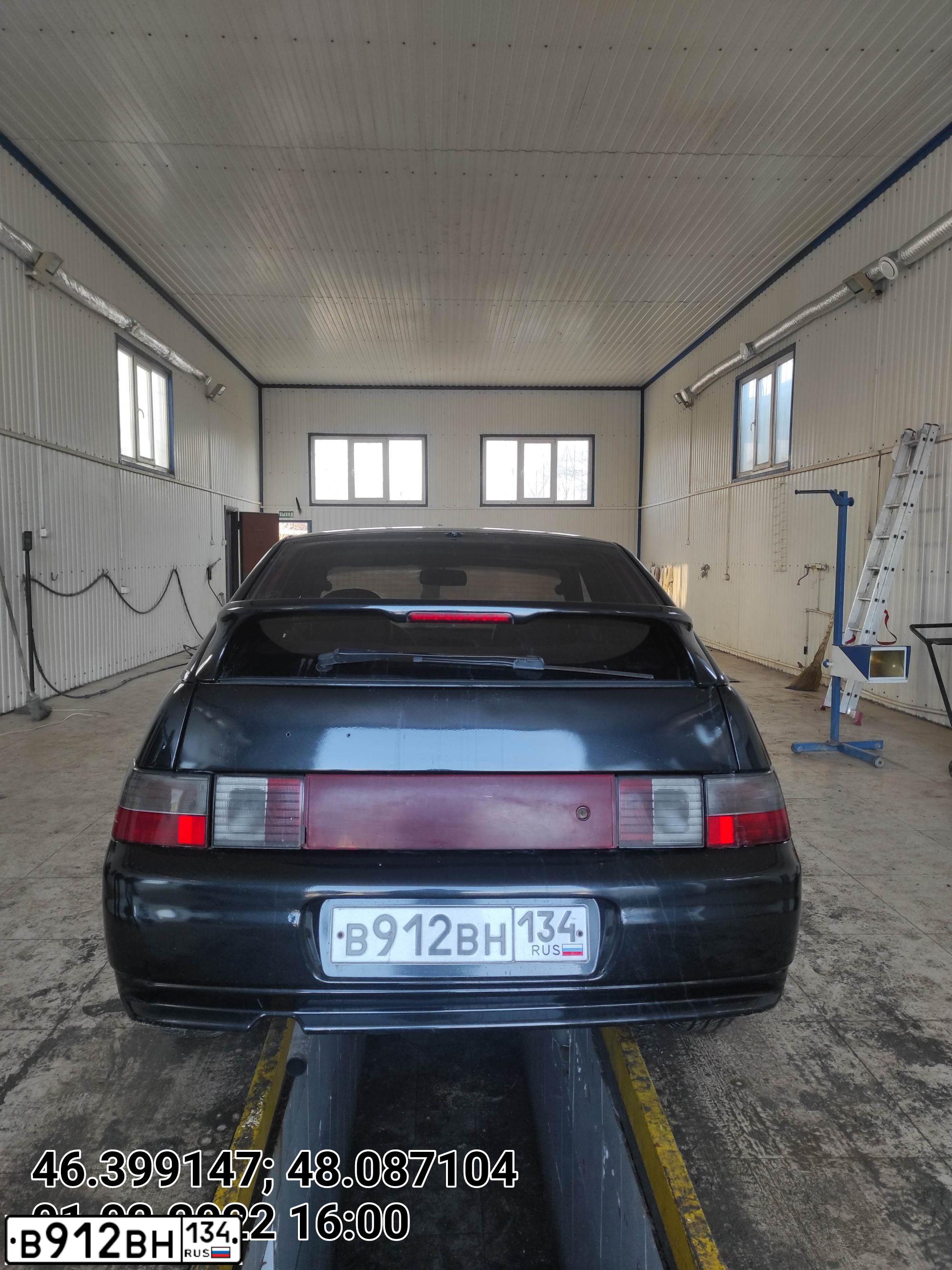 Фото автомобиля LADA 2112, 2007 — госномер Р357ОС34. Цвет: ГРАФИТОВЫЙ МЕТАЛЛИК