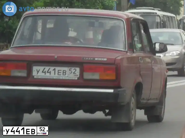 Фото автомобиля LADA 2107, 2007 — госномер У441ЕВ52. Цвет: ВИШНЕВЫЙ