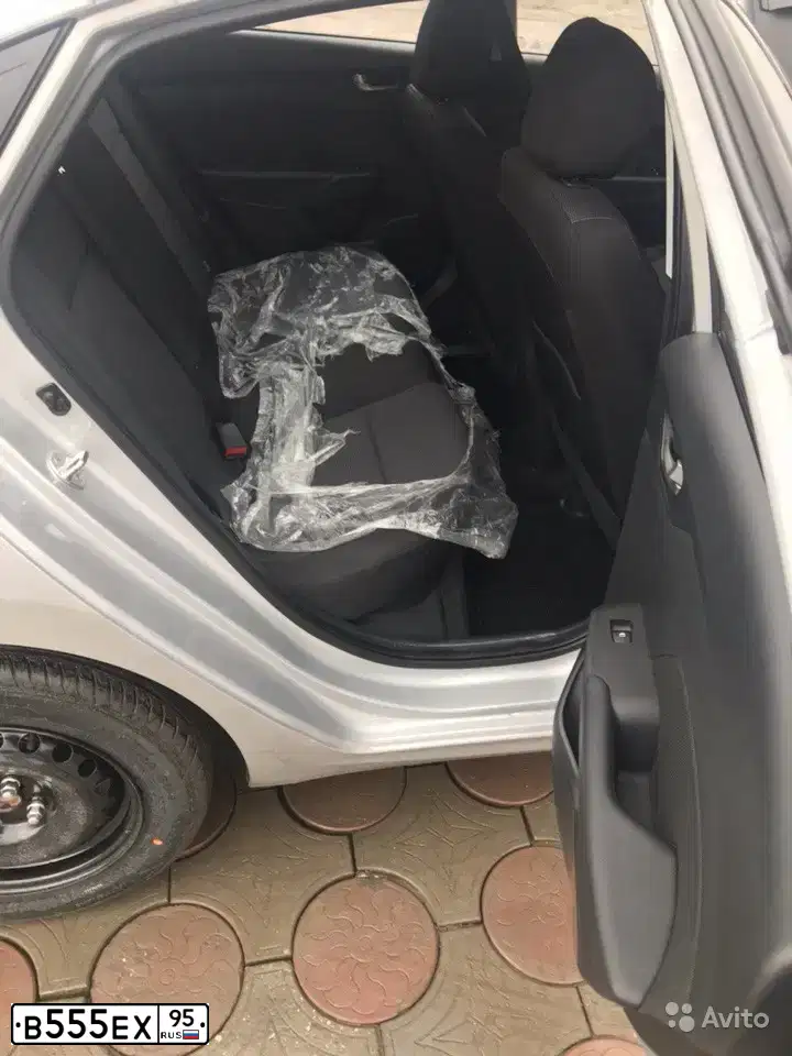 Фото автомобиля TOYOTA CAMRY, 2017 — госномер В636ХТ95. Цвет: ЧЕРНЫЙ МЕТАЛИК