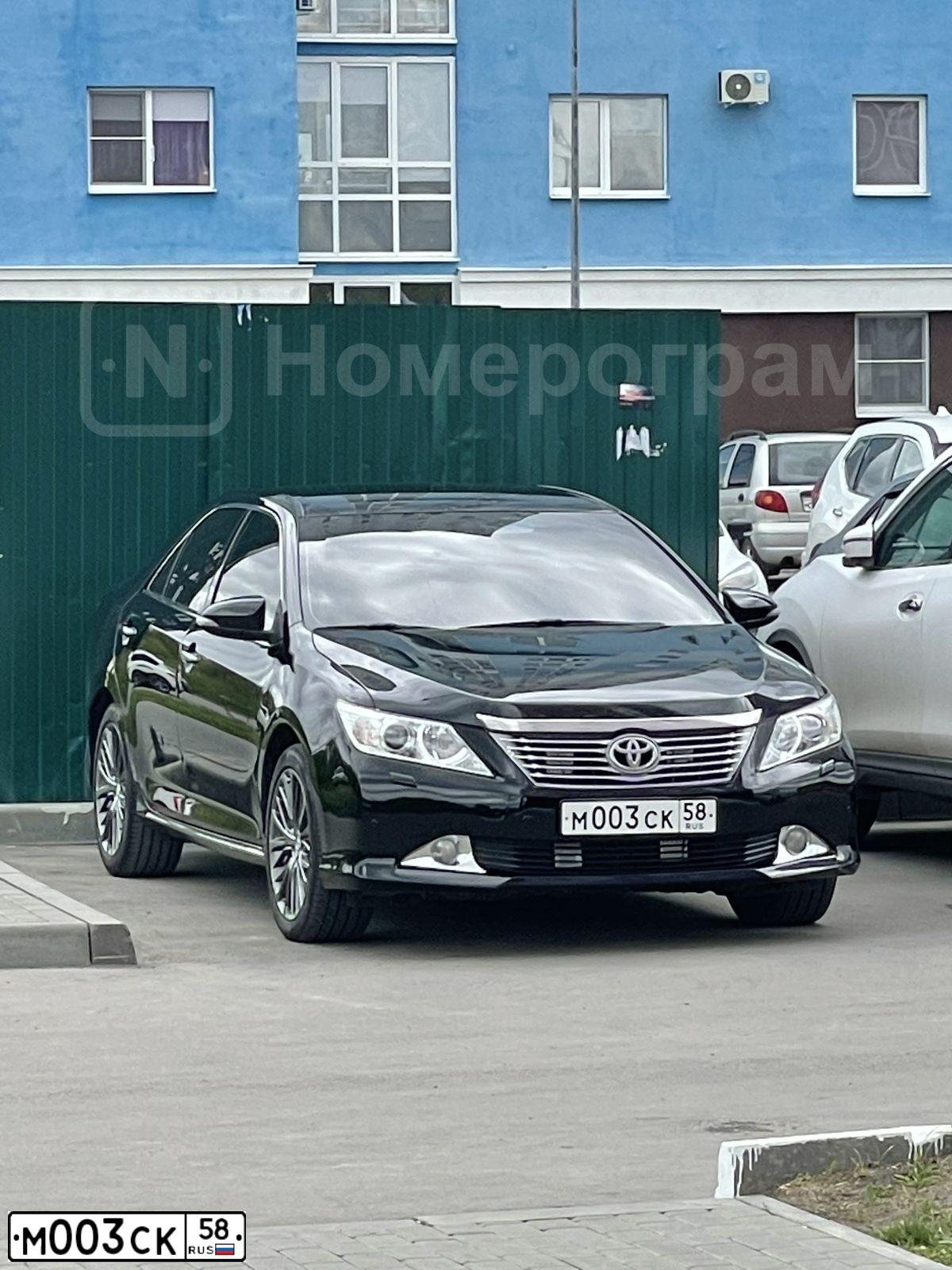 Фото автомобиля TOYOTA CAMRY, 2013 — госномер Т587ОН58. Цвет: ЧЕРНЫЙ МЕТАЛЛИК
