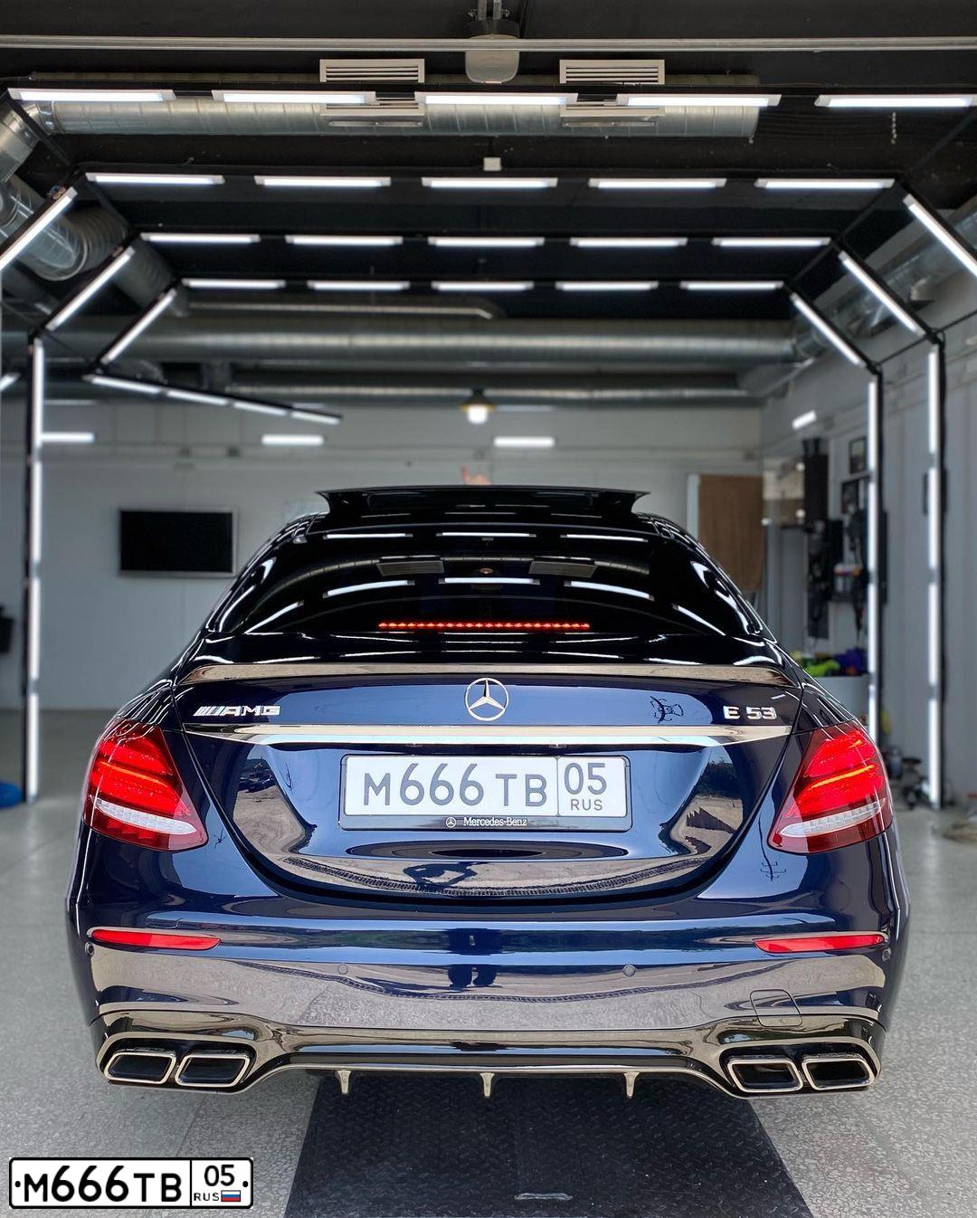 Фото автомобиля AUDI A8, 2007 — госномер М666ТВ05. Цвет: ЧЕРНЫЙ