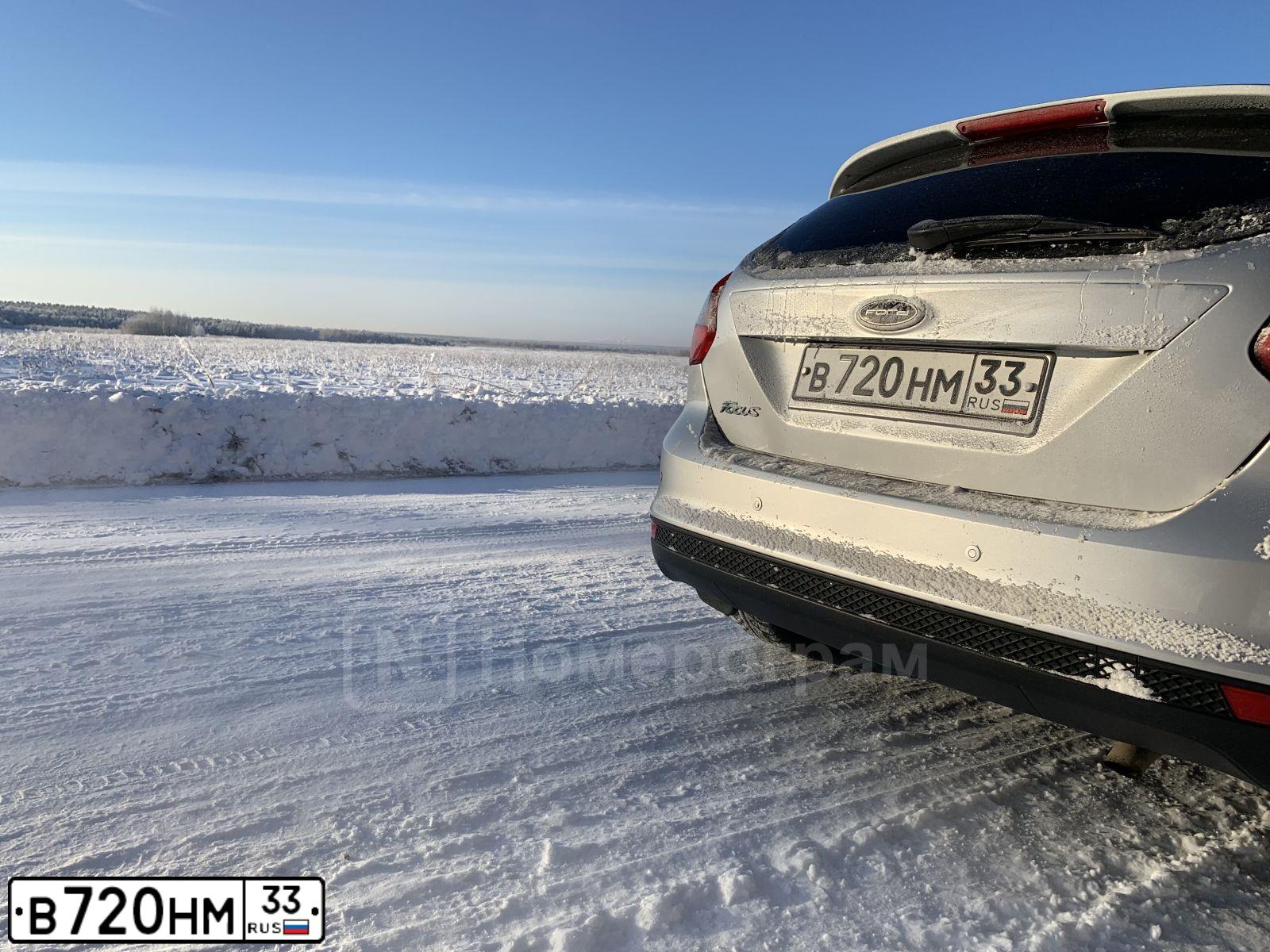 Фото автомобиля FORD FOCUS, 2012 — госномер В720НМ33. Цвет: Серебристый